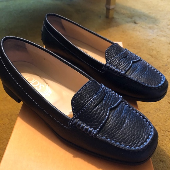 Tod’s Melanie loafers (black) - Picture 1 of 6